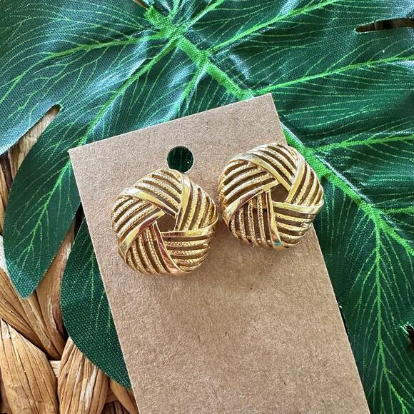 BOGO FREE VTG GOLDEN STUD Statement EARRINGS - Picture 3 of 5